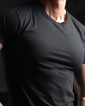 Why Athletes Love the ATHLINEN Short Sleeve Rash Guard